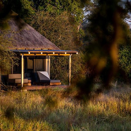 クラセリー・プライベート自然保護区 Simbavati Watersideヴィラ 部屋 写真